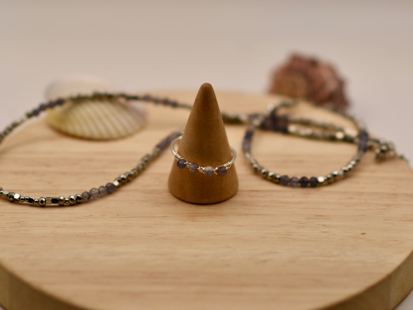 Lavender Four Speckled Glow: Wire Ring