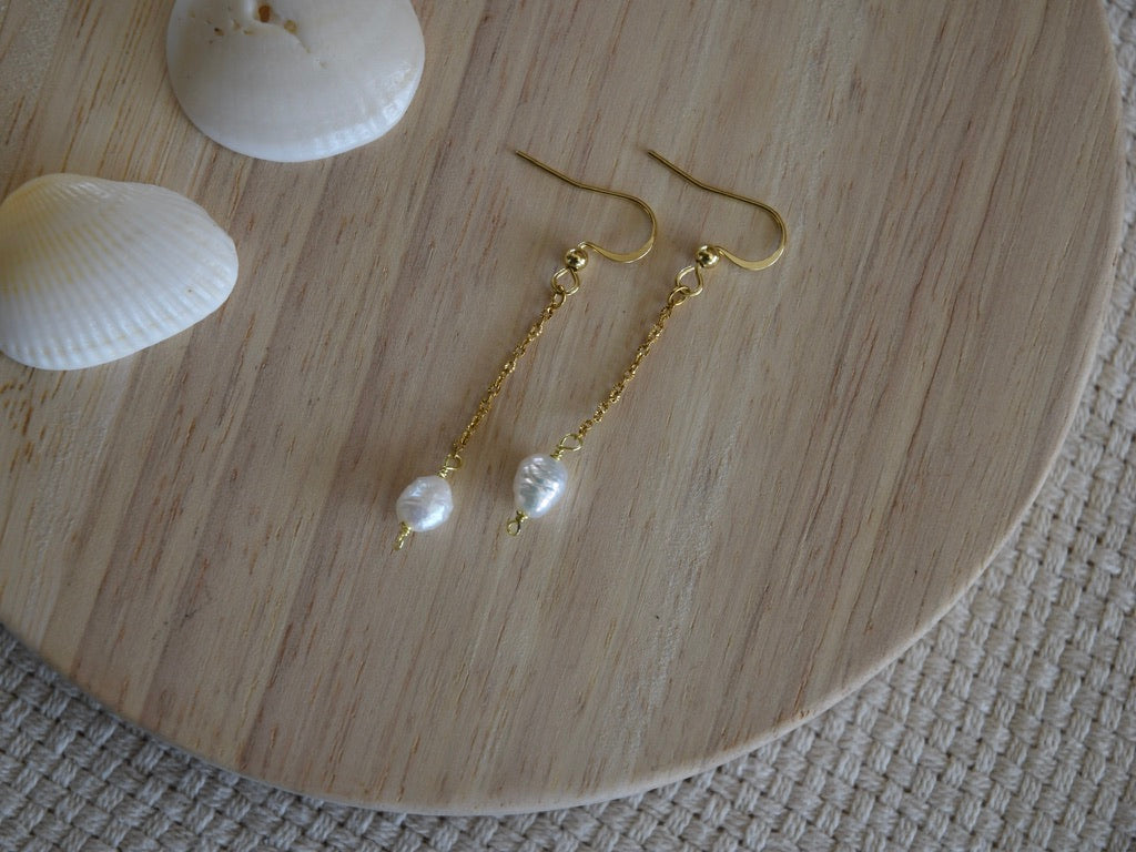 Pearl Drop: Dangle Earrings