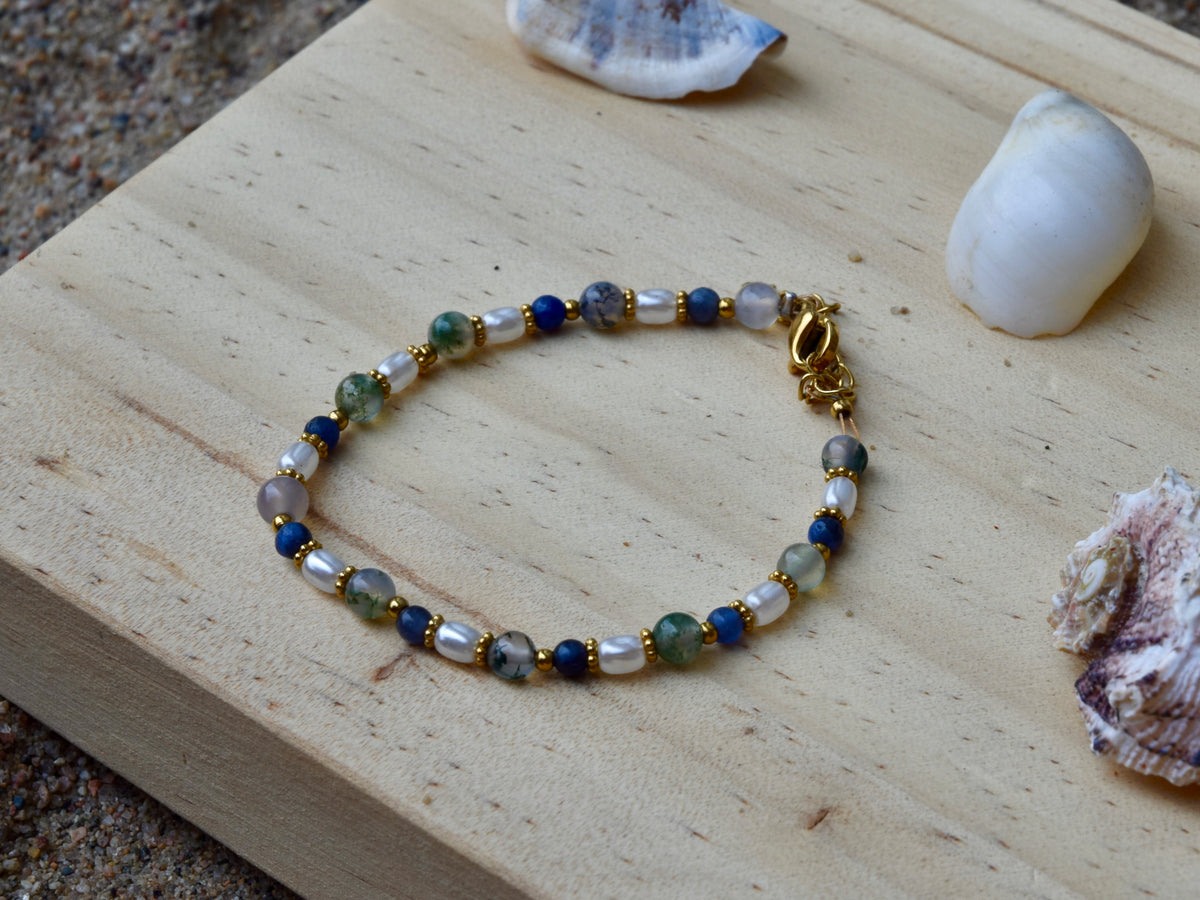 Seaside Meadow: Beaded Bracelet