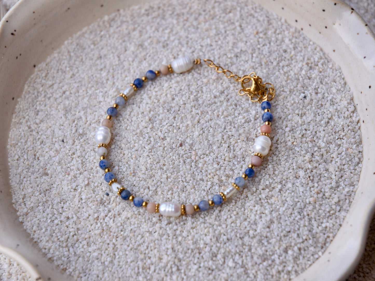 Shoreline Bliss: Beaded Bracelet