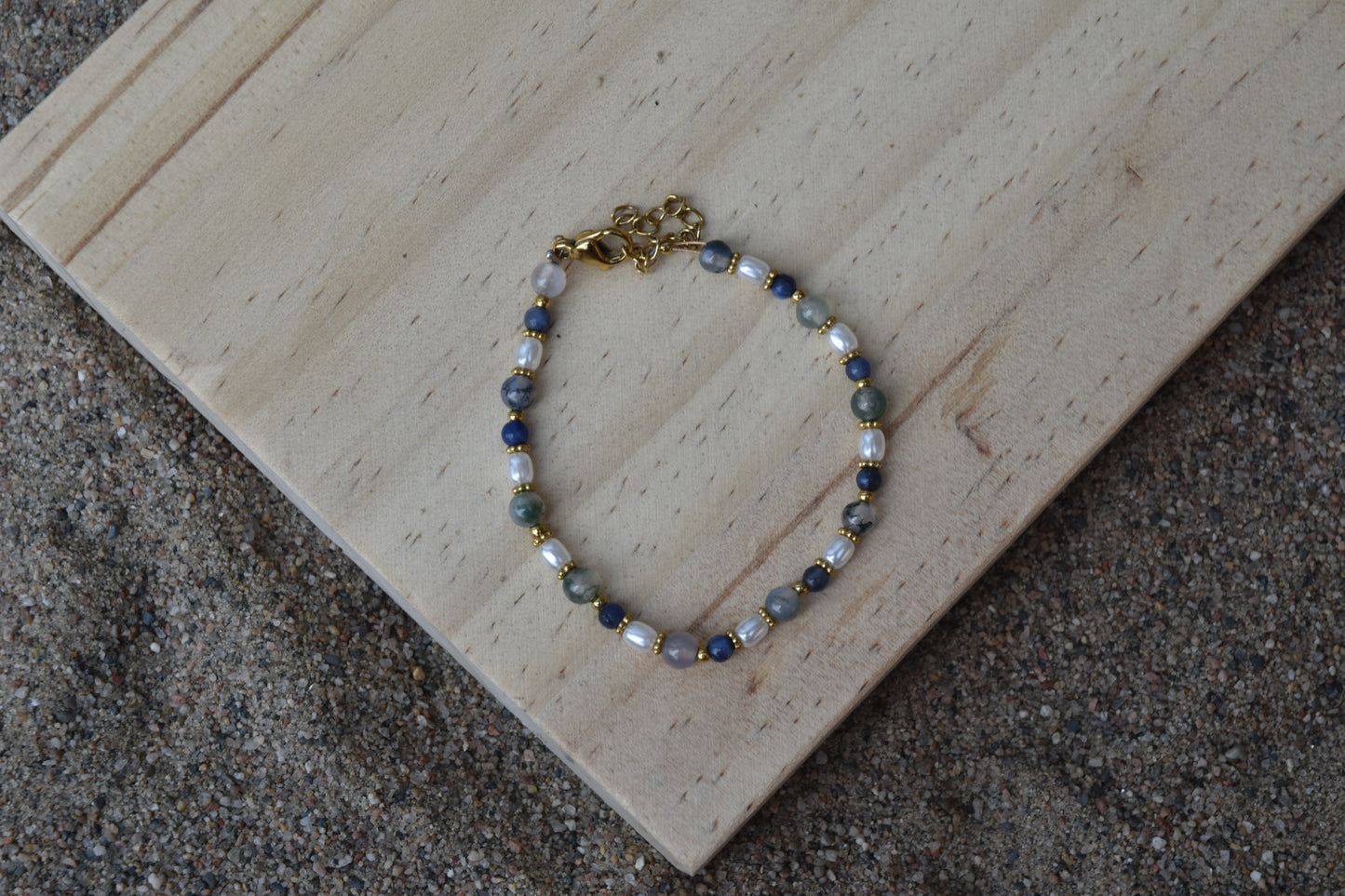 Seaside Meadow: Beaded Bracelet