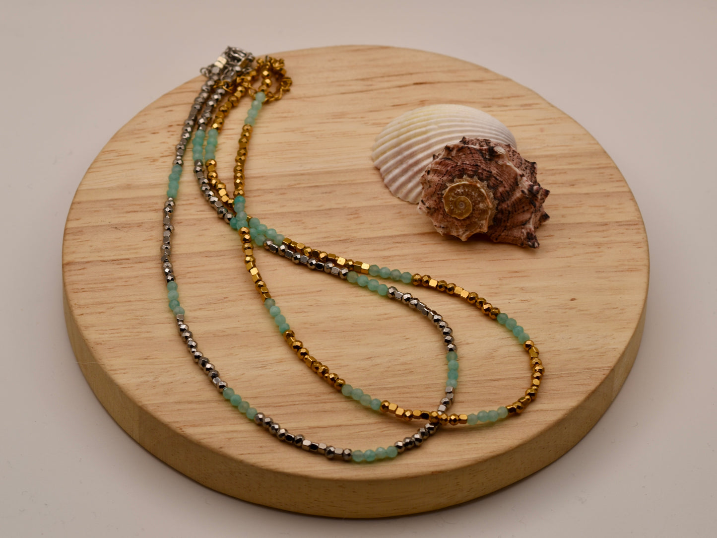 Turquoise Speckled Glow: Beaded Necklace