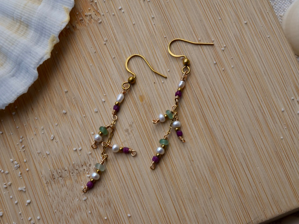 Color Link: Dangle Earrings