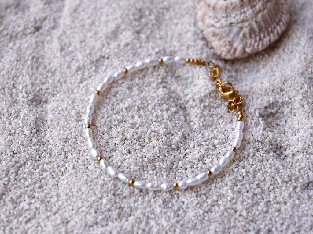 Mini Pearl: Beaded Bracelet