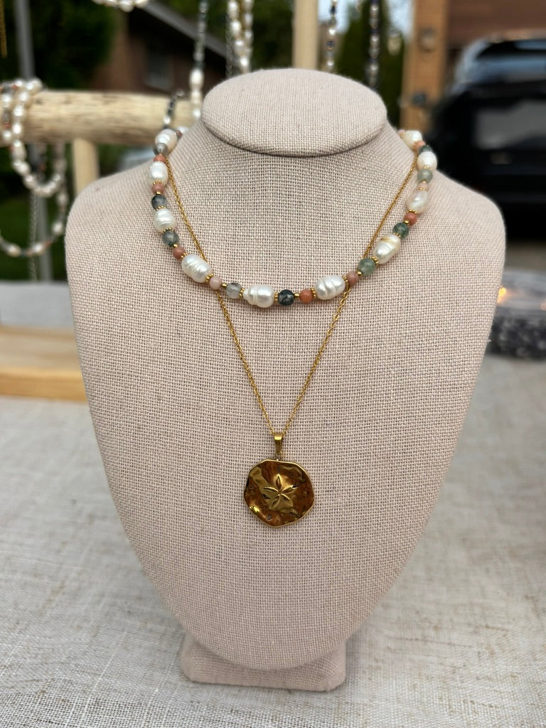 Sandy Dunes: Beaded Necklace