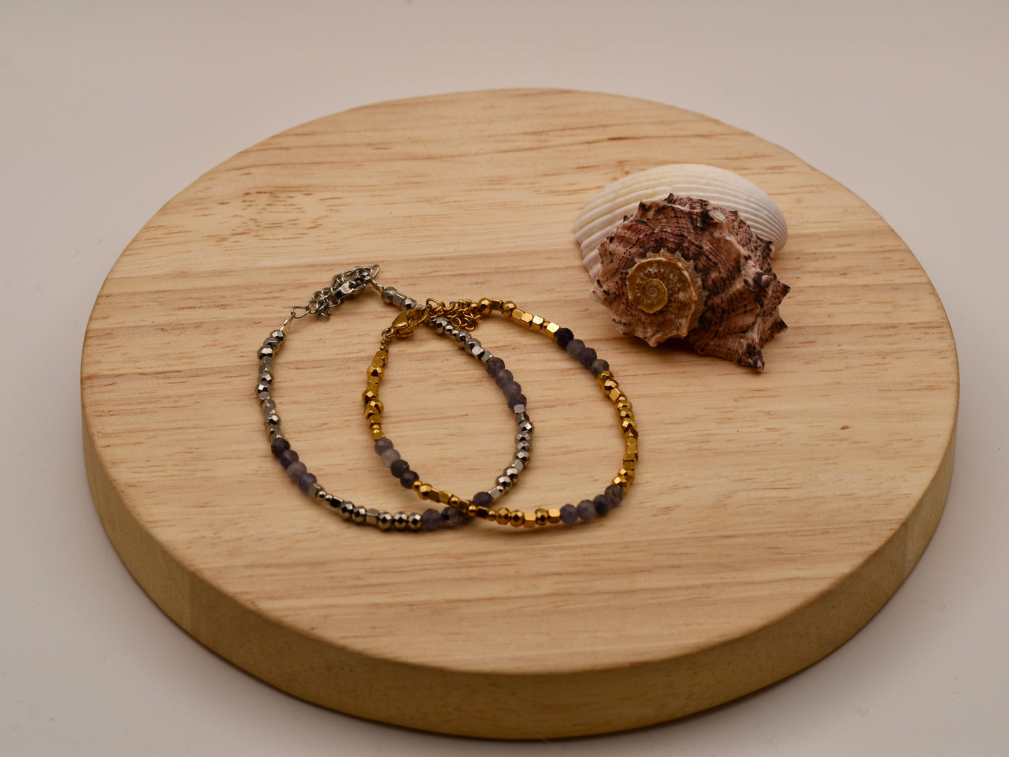 Lavender Speckled Glow: Beaded Bracelet