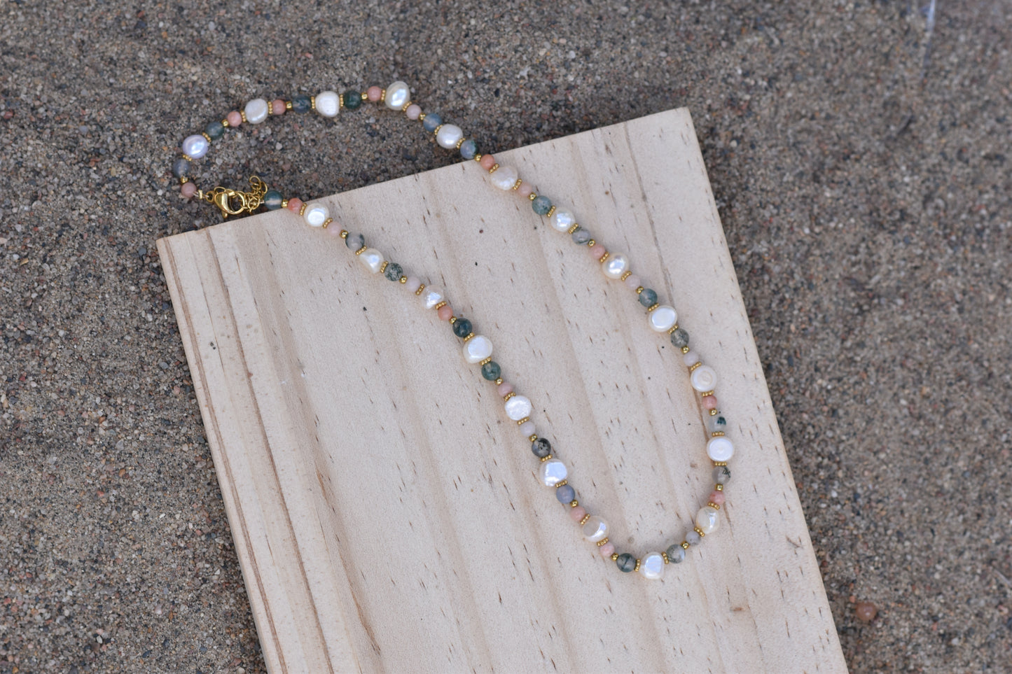 Sandy Dunes: Beaded Necklace