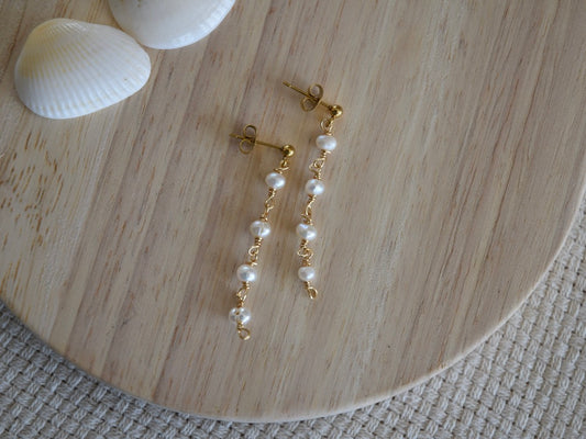Pearl Flow: Dangle Earrings