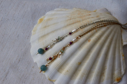 Color Link: Pendant Necklace