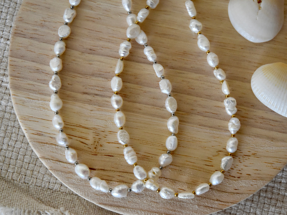 The Classic Pearl: Beaded Necklace