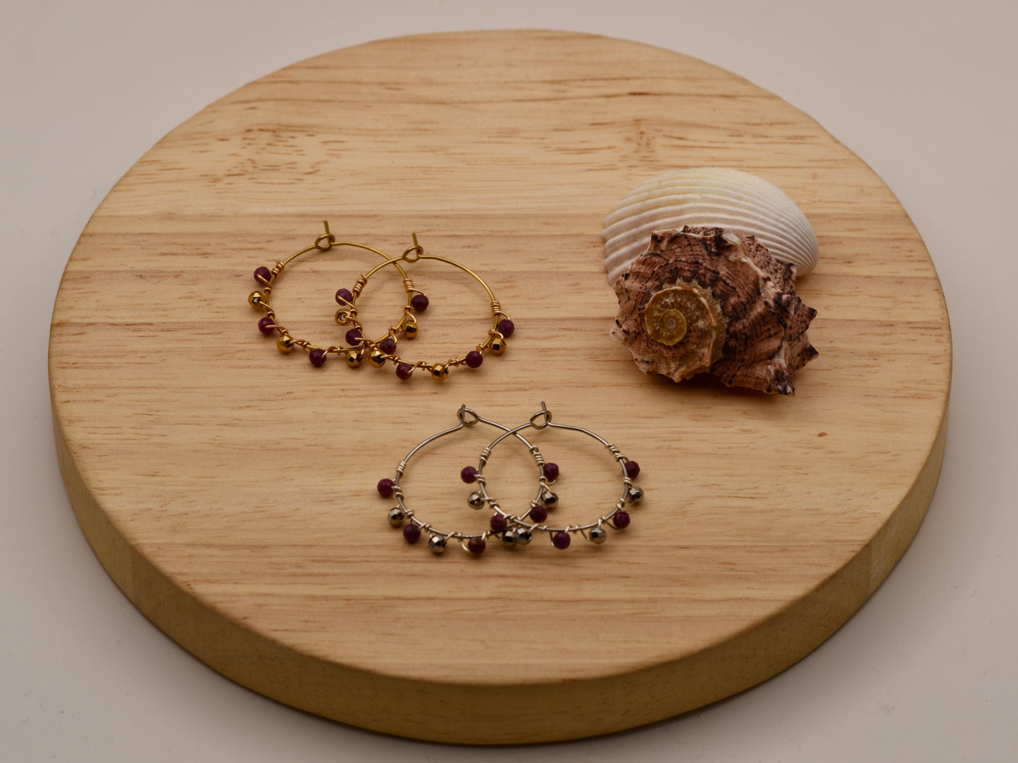 Small Speckled Glow: Hoop Earrings