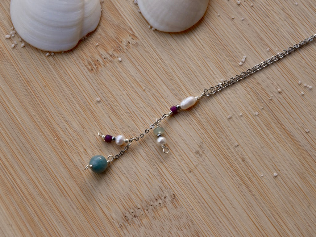 Color Link: Pendant Necklace